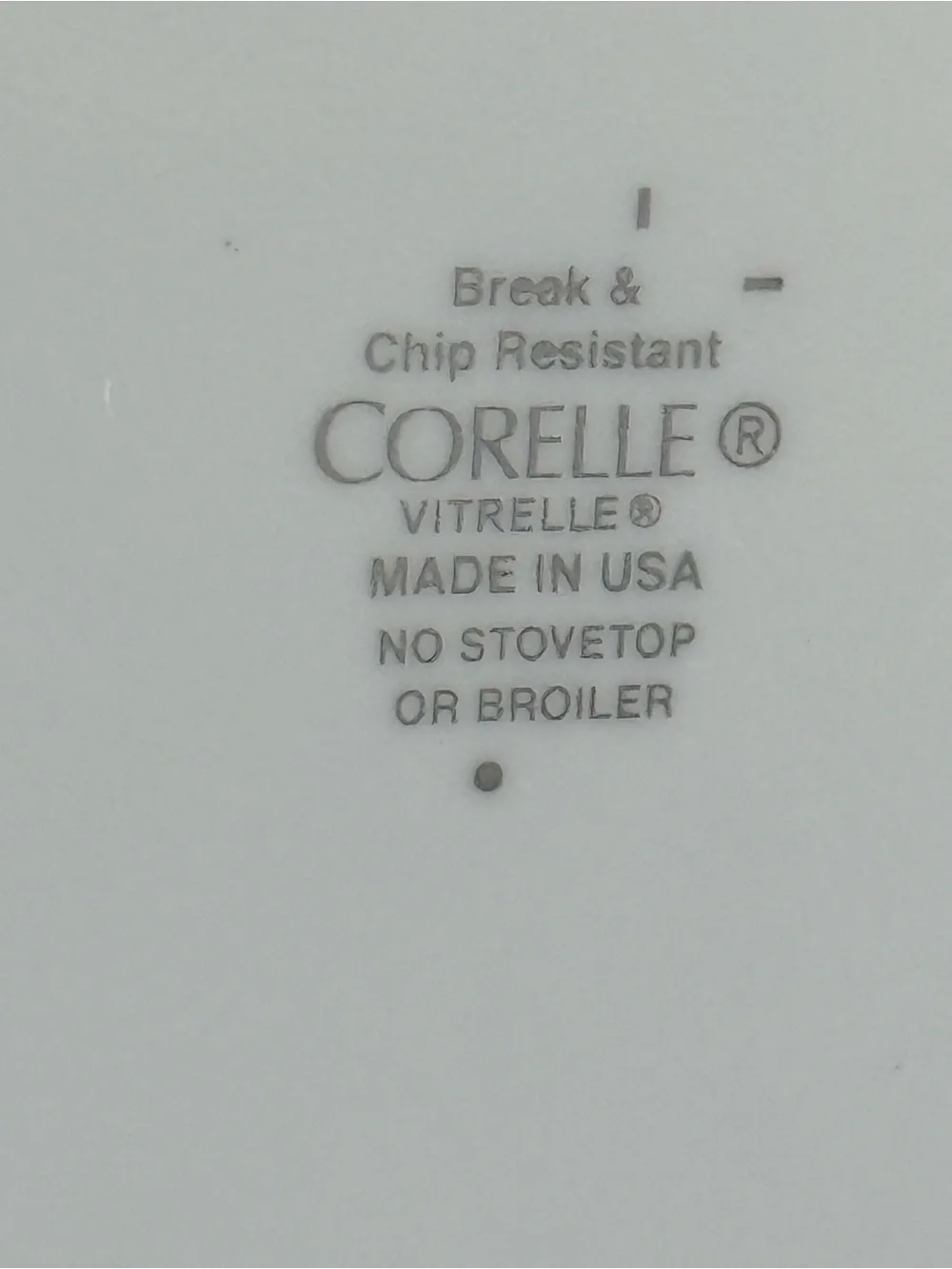 Set of 4 Corelle Vitrelle 10in Dinner Plate Classic Café Red Pattern